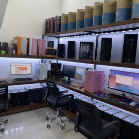 Câu Chuyện Về Long Vũ Computer: Hành Trình Xây Dựng Thương Hiệu